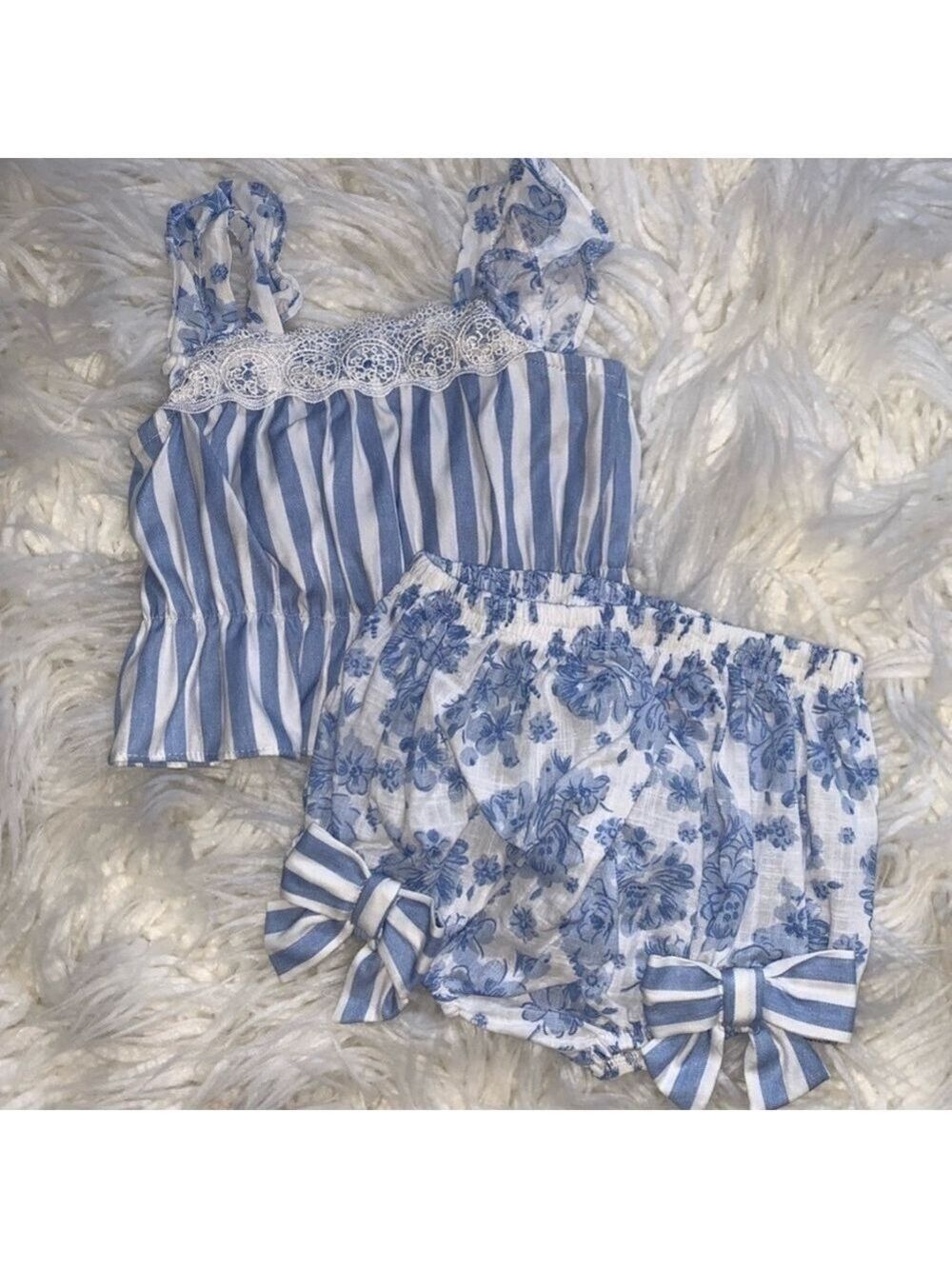Matching set - Picture 2 of 6